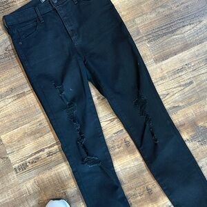 Abercrombie; Black Distressed Skinny Jean; Size 27/4